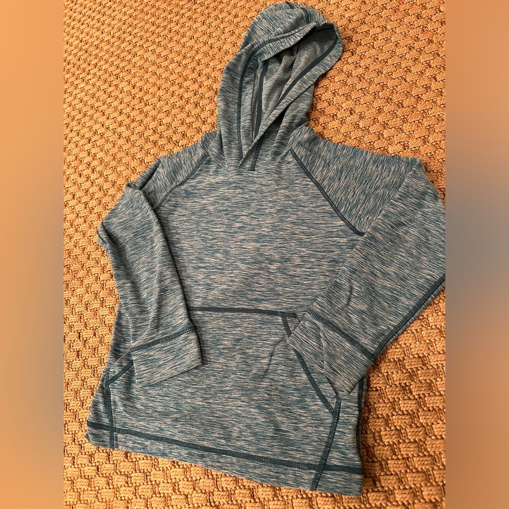 Hanna Andersson hooded long sleeve tee girls size 4